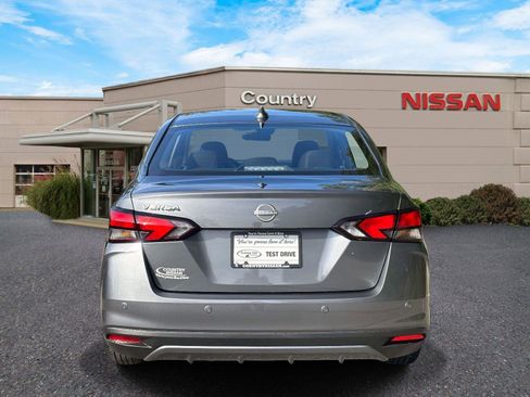 New 2025 Nissan Versa SV w/ Trunk Package image 5