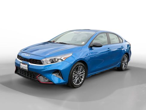 Used 2023 Kia Forte GT-Line image 1