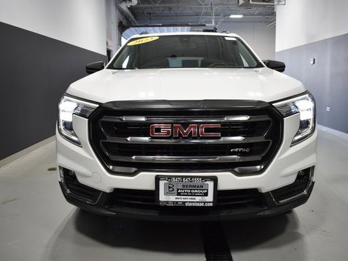 Used 2023 GMC Terrain AT4 w/ Infotainment Package II image 6