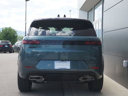 New 2025 Land Rover Range Rover Sport Dynamic SE image 6