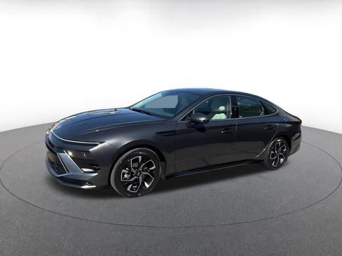 Used 2025 Hyundai Sonata SEL image 11