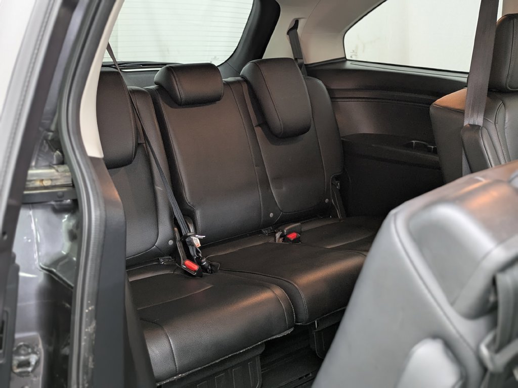 Used 2025 Honda Odyssey EX-L image 31
