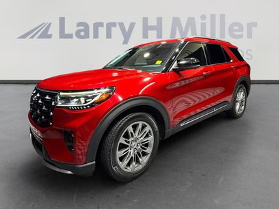 Used 2025 Ford Explorer Platinum