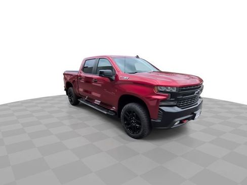 Used 2021 Chevrolet Silverado 1500 LT Trail Boss image 2