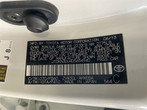 Used 2013 Toyota Prius Two image 27