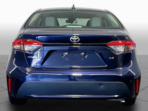 Used 2020 Toyota Corolla LE FWD image 5