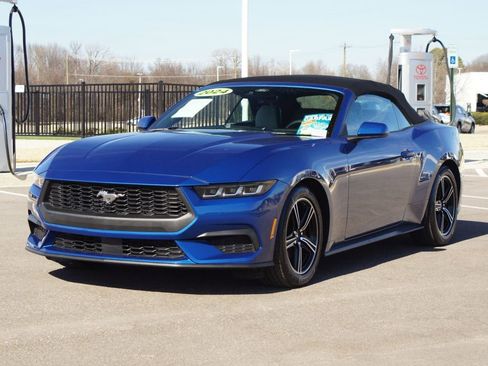 Used 2024 Ford Mustang Premium image 21