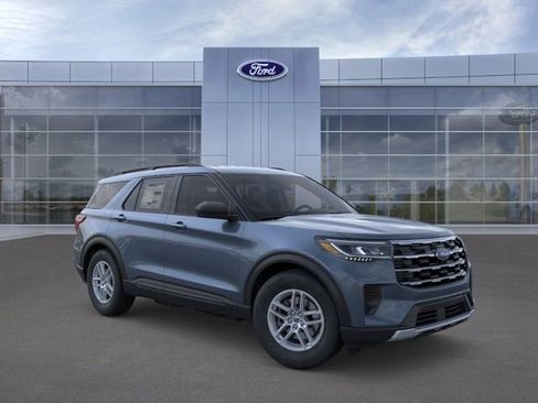 New 2026 Ford Explorer Active RWD image 7