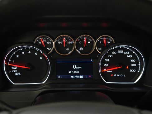 Used 2020 Chevrolet Silverado 1500 LT Trail Boss image 24
