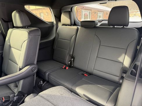 New 2026 Chevrolet Traverse LT w/ Midnight/Sport Edition image 32