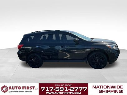 Used 2018 Nissan Pathfinder SL w/ Midnight Edition Package