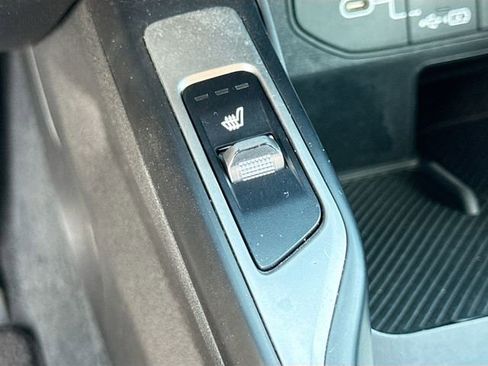 Used 2024 Kia Sorento S FWD image 20