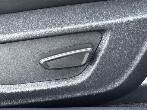 Used 2024 Ford Mustang GT Premium image 25