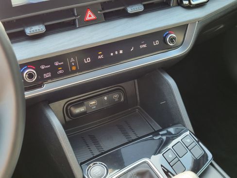 Certified 2024 Kia Sportage X-Line AWD/4WD image 22