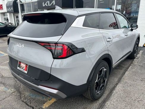 Used 2026 Kia Sportage EX image 9