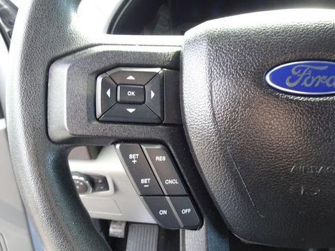 Used 2016 Ford F150 XLT RWD image 24
