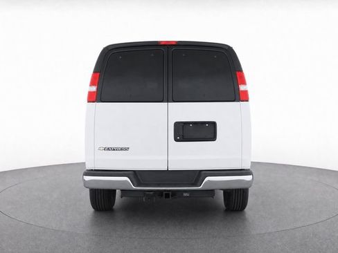 Used 2019 Chevrolet Express 3500 LT w/ LT Preferred Equipment Group RWD image 4