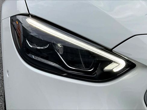 Used 2025 Mercedes-Benz C 300 4MATIC Sedan image 27