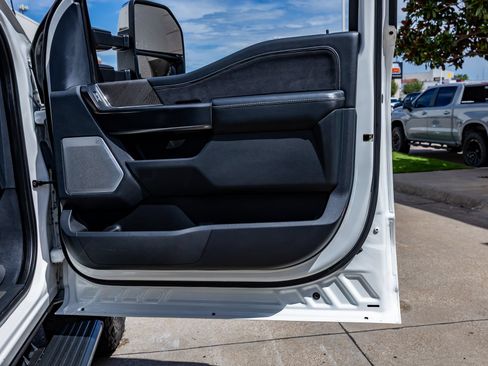 Used 2022 Ford F150 Platinum w/ Equipment Group 701A High AWD/4WD image 38