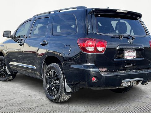 Used 2018 Toyota Sequoia SR5 image 10