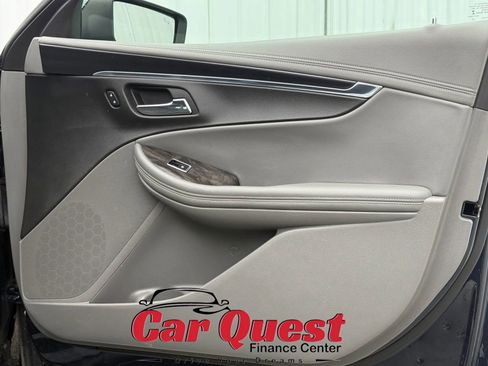 Used 2014 Chevrolet Impala LT w/ Premium Seating Package image 19