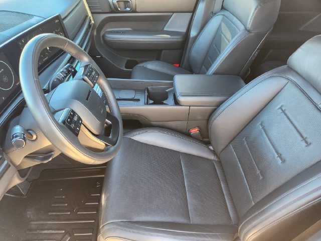 Used 2024 Hyundai Santa Fe Calligraphy FWD image 13