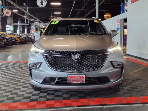 Used 2023 Buick Enclave Avenir w/ Avenir Technology Package AWD/4WD image 2