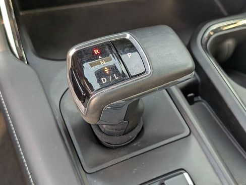 Used 2024 GMC Sierra 1500 AT4X AWD/4WD image 19