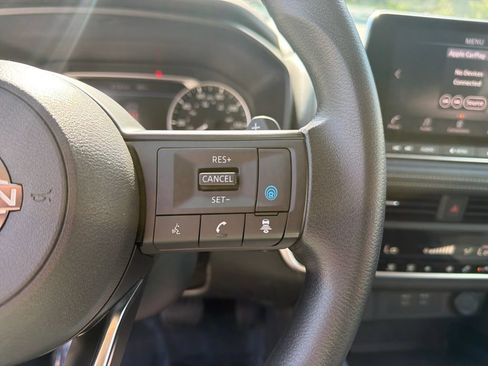 Certified 2024 Nissan Rogue SV AWD/4WD image 22