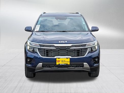 Certified 2024 Kia Seltos EX AWD/4WD image 2