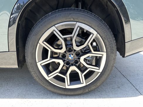 New 2026 BMW X1 xDrive28i w/ Technology Package AWD/4WD image 7