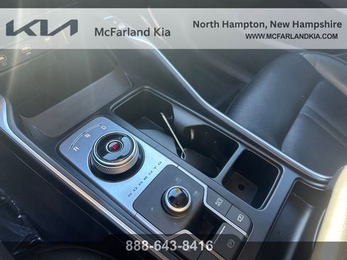 Used 2022 Kia Sorento S image 26