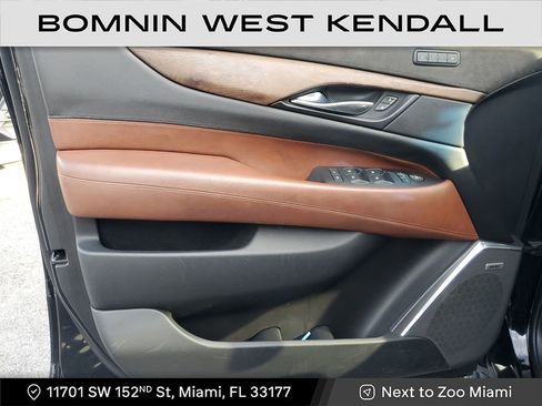 Used 2019 Cadillac Escalade ESV Premium Luxury image 22