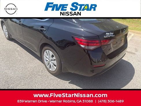 Used 2025 Nissan Sentra S FWD image 16