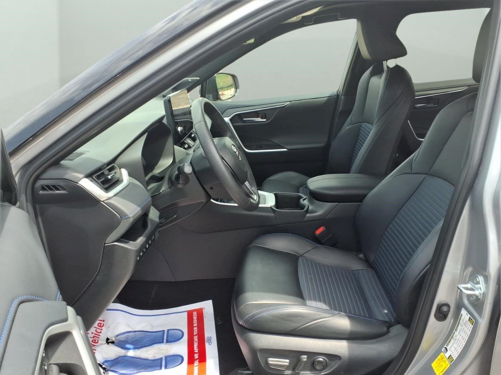 Used 2024 Toyota RAV4 XSE w/ Advanced Technology Package AWD/4WD image 25