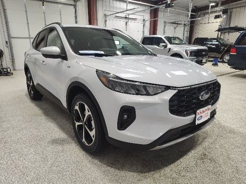 New 2026 Ford Escape ST-Line Select w/ Tech Pack #2 AWD/4WD image 6