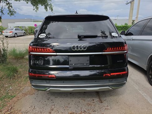 Used 2022 Audi Q7 3.0T Prestige w/ Prestige Package AWD/4WD image 5