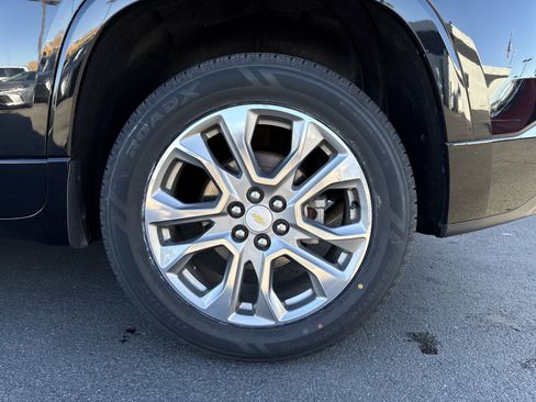 Used 2018 Chevrolet Traverse Premier w/ Driver Confidence II Package image 5