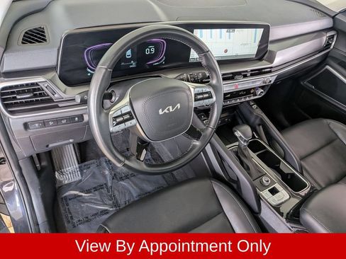 Used 2025 Kia Telluride S FWD image 13