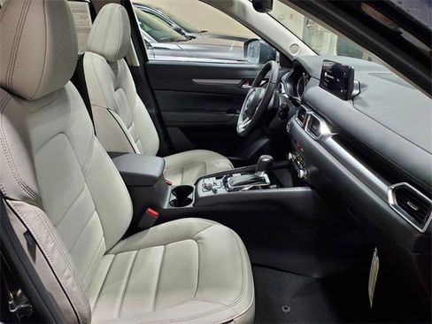 New 2025 MAZDA CX-5 AWD 2.5 S w/ Preferred Package image 14