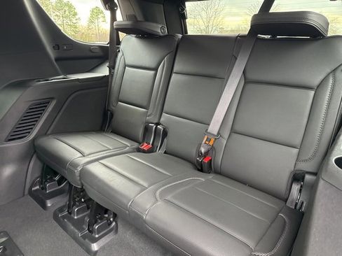 Used 2024 GMC Yukon Denali image 11