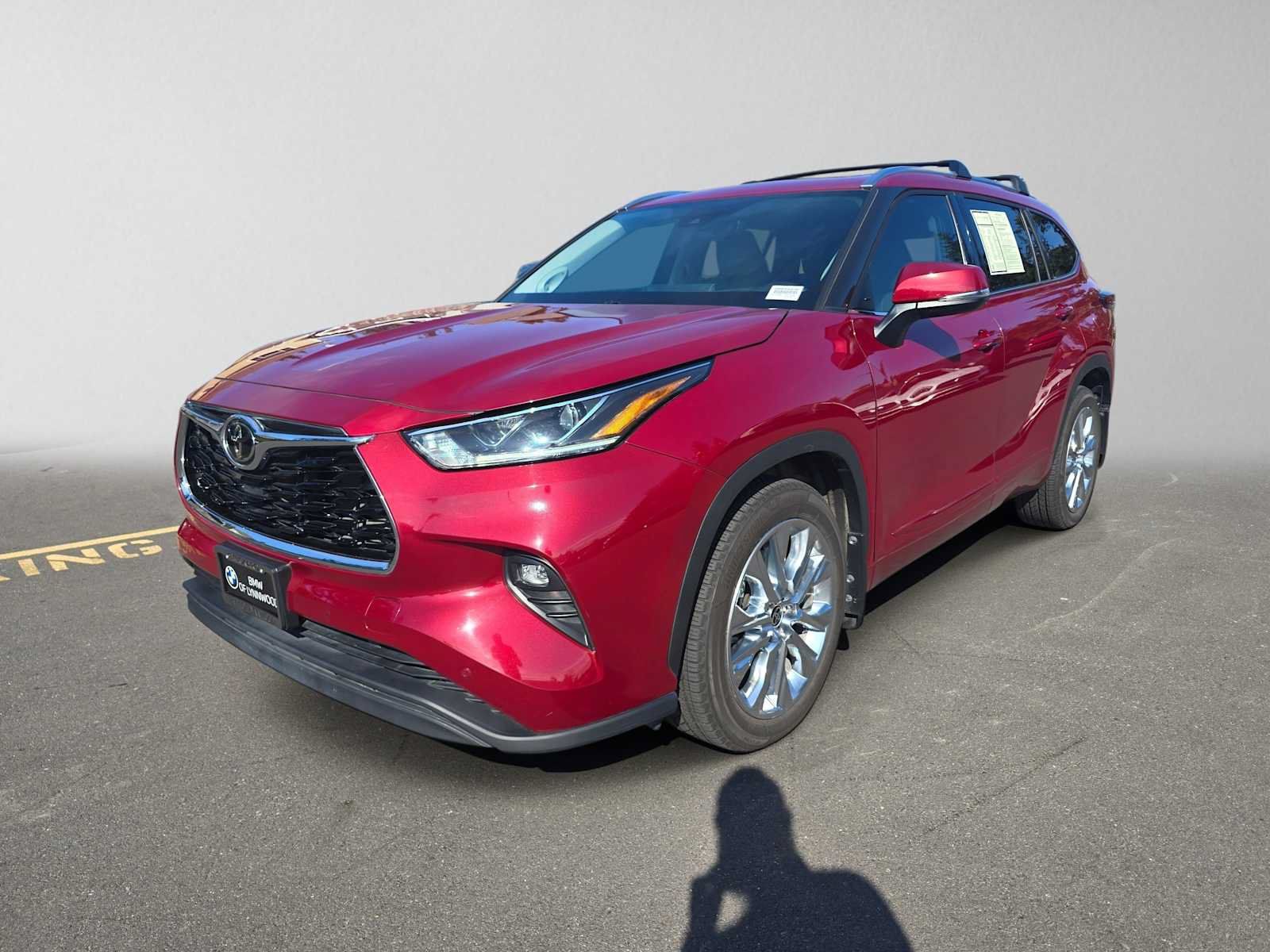 Used 2023 Toyota Highlander Limited AWD/4WD image 7