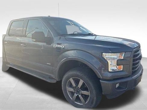 Used 2016 Ford F150 XLT w/ Equipment Group 302A Luxury image 36