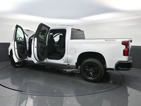 Used 2023 Chevrolet Silverado 1500 LT Trail Boss w/ Protection Package image 37