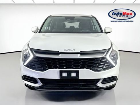 Used 2023 Kia Sportage LX image 6