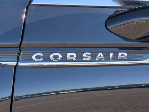 Used 2022 Lincoln Corsair Reserve image 12