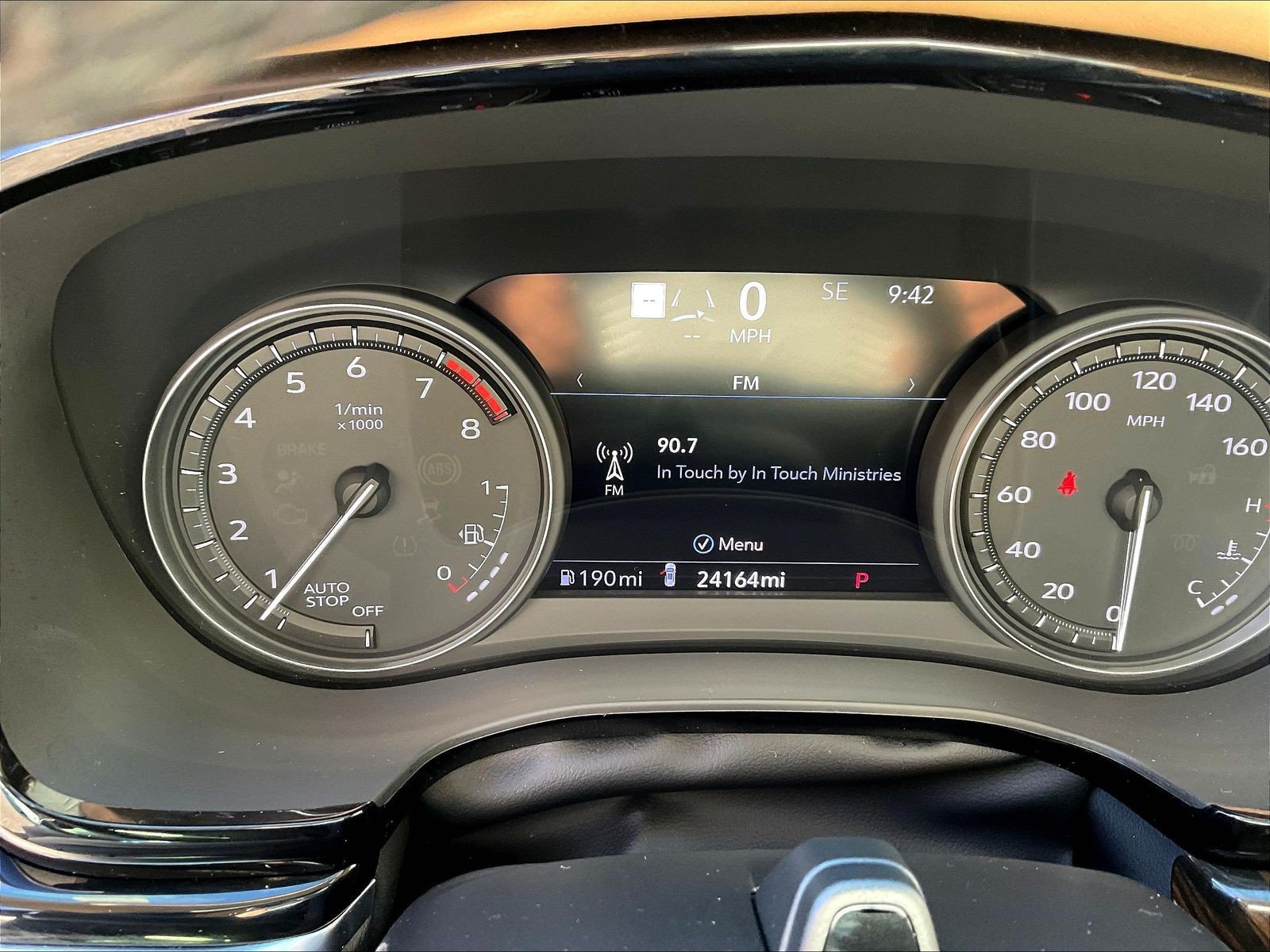 Used 2025 Cadillac XT6 Premium Luxury w/ Platinum Package FWD image 15