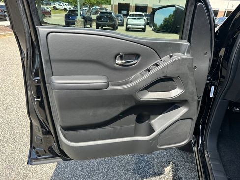New 2026 Nissan Frontier SV w/ Tow Package RWD image 8