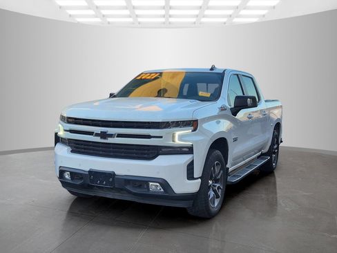 Used 2021 Chevrolet Silverado 1500 RST w/ Texas Edition Plus AWD/4WD image 2