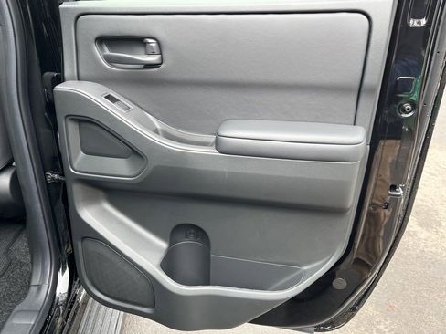New 2026 Nissan Frontier SV AWD/4WD image 19